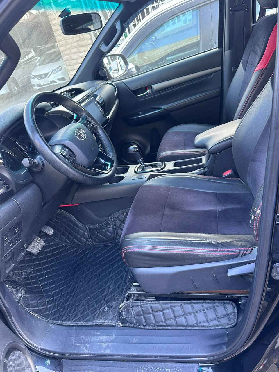 السلام عليكم افنجر٢٥مكفولةرقم بغدادماشية٢٠الف اسودالسعر٤٣الف تلفون***********
