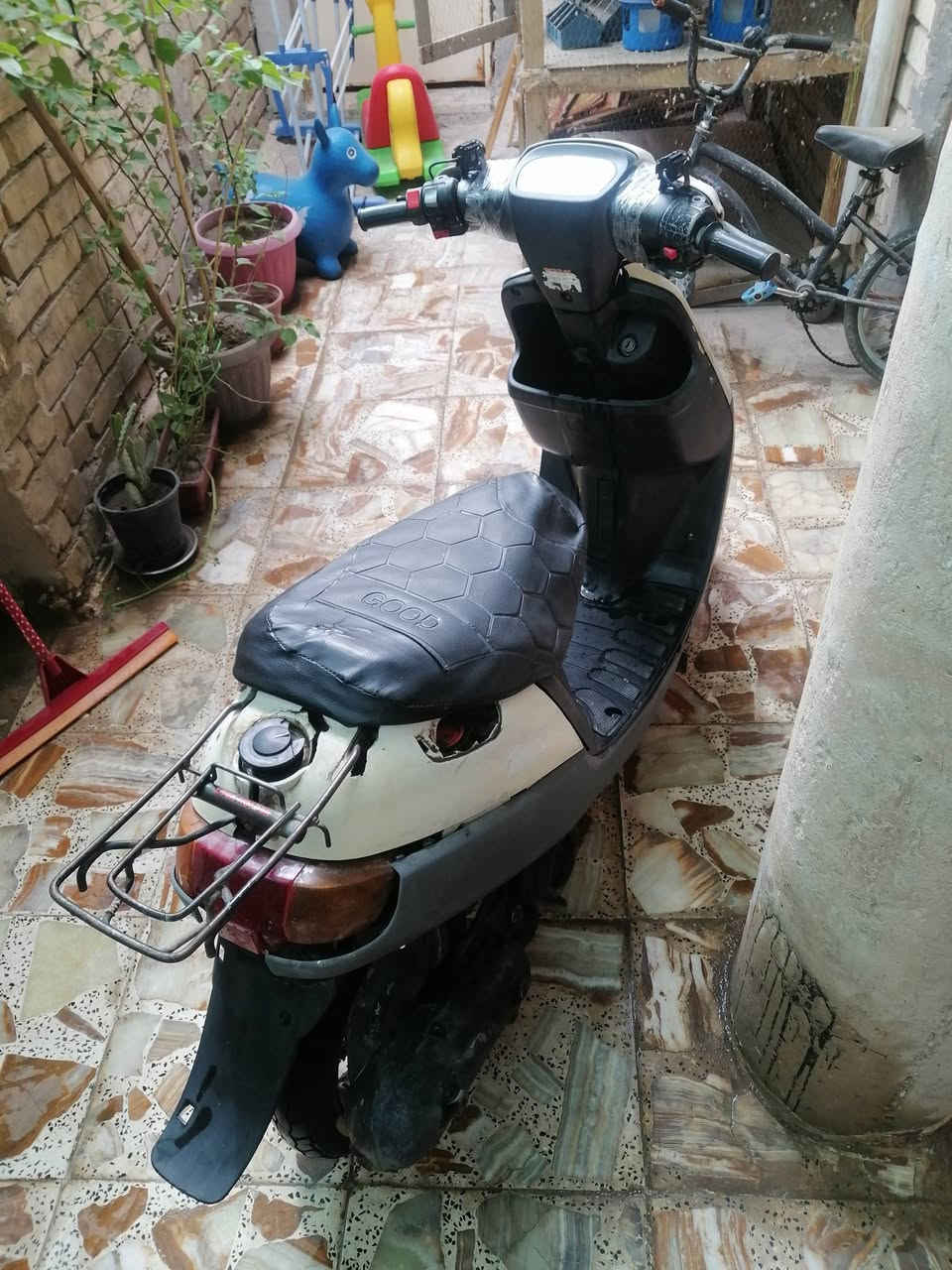 السلام عليكم عندي دراجه للبيع ابيع هل موجود تجي اشوفهه اوتقتنع يالله تاخذهه شغاله كلشي مابيهه بس كفرهه تعبان كلش سعرهه 180الف مكاني النجف الاشرف حي النصر شارع البانزين خانة


**إذا كنت صاحب هذا الإعلان وتريد حذفه لأي سبب، رجاءا أرسل رسالة إلى الدعم الفني**