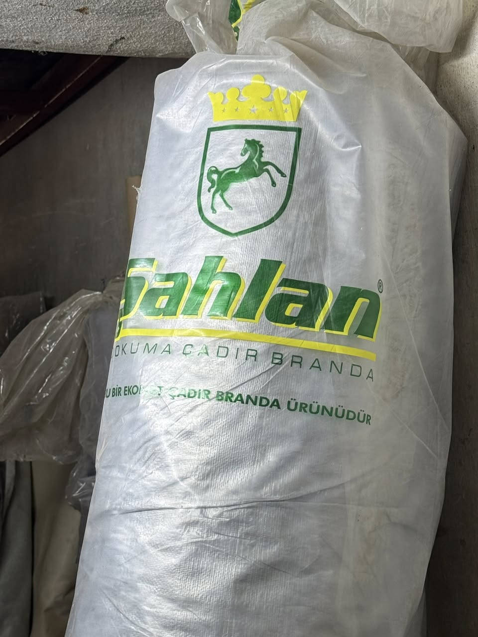 استيرادنا الخاص...

جادر مطري صنع في تركيا 🇹🇷  
الثخن 180 غرام لكل متر مربع
الجودة والمتانة والمصداقية
-مضاد للأشعة فوق البنفسجية لاحتوائه مادة UV
-مقاوم لدرجات الحرارة والبرودة العالية .🔥
-مصنوع من مادة عالية الكثافة .
- متين للغاية ،لا يتلف بسهولة ولا يتلاشى اللون بسهولة .

📍متوفر كافة القياسات والاحجام 
📍السعر للمتر المربع 1250 فقط😍
فصال مع الخياطة كامل
ومتوفر بالألوان 
الابيض والرصاصي
كل ما عليك ان ترسل القياس : الطول×العرض 
 
للاستفسار مراسلة الصفحة 
هاتف ☎️*********** ☎️
واتساب 📱***********📱
تتوفر خدمة توصيل
 الموصل 4 الاف
ولجميع المحافظات 6 الاف
#Mosul #baghdad #albasra #erbil #duhok #
