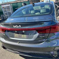 كيا فورتي للبيع كما موضح بالصوره السياره بعدها ممصلحه  وبدون رقم على ا...