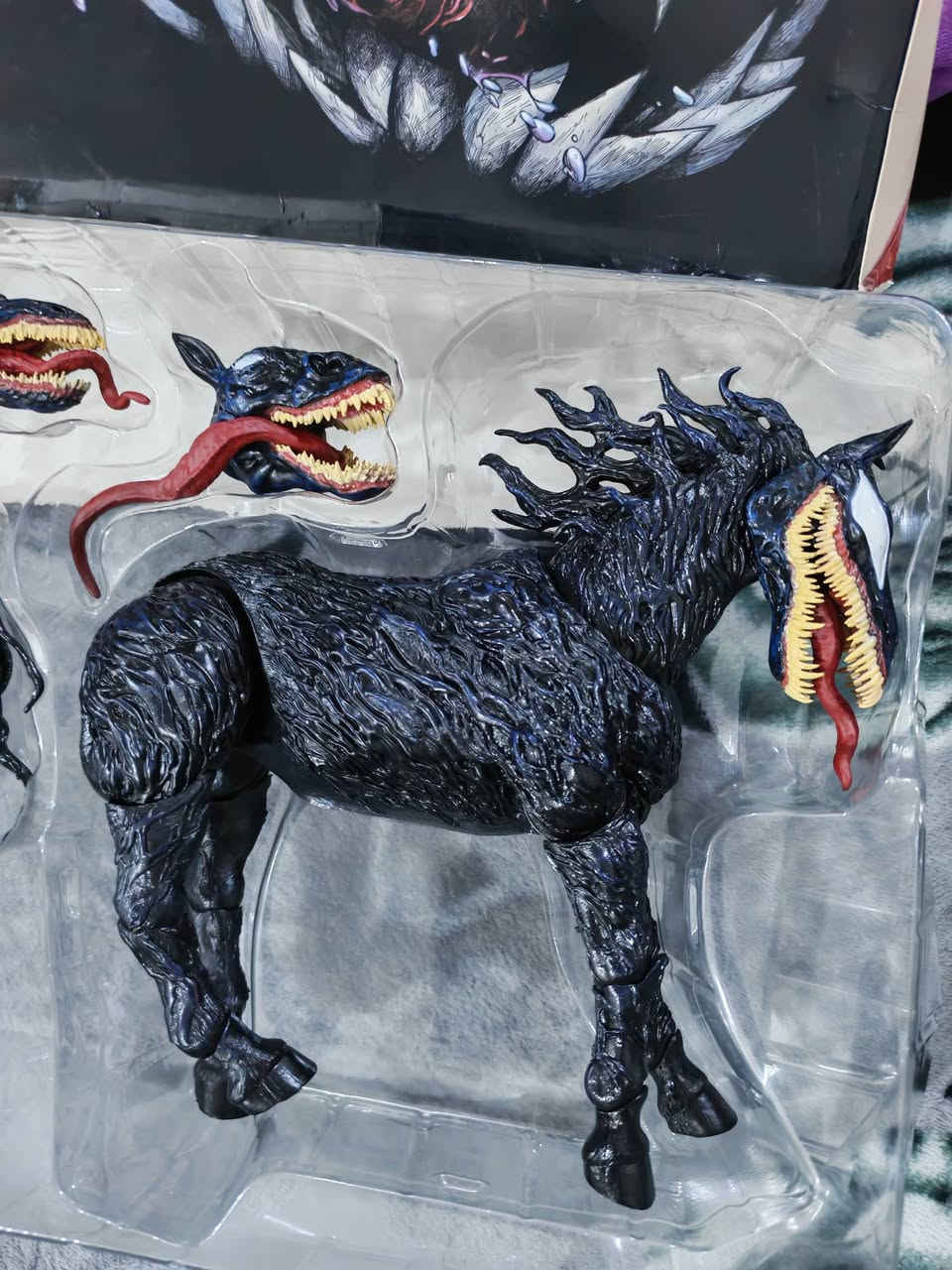 شباب هذا، المجسم طلع بالامزون شكد سعره؟ للبيع.. يوجد توصيل.. ***********
