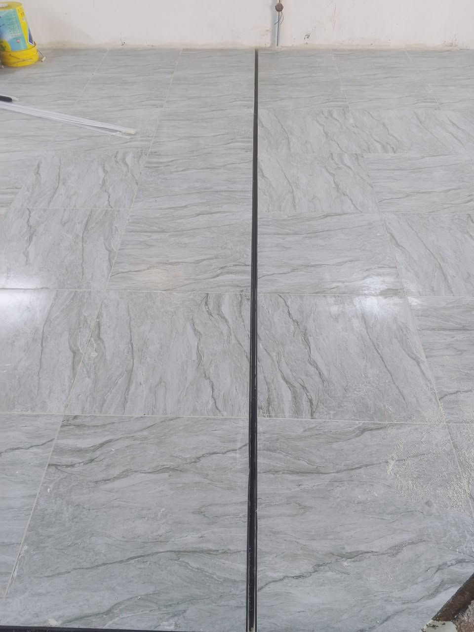 خلفه تطبيك ارضيات جدران
سيراميك مرمر كاشي اضافه لدات اناره بلجدار والارضيه 
***********
شرط العمل نضافه ودرجه اولئ
واسعار مناسبه
