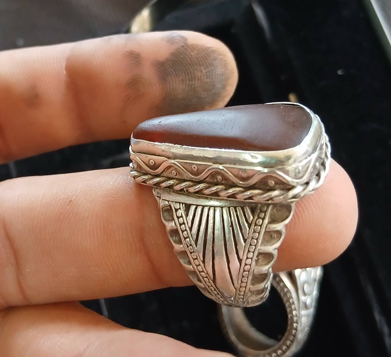 يمانيه دلوه قديمه صياقه ثقيله قياس 22
*********** عنوان محافظه المثنى
