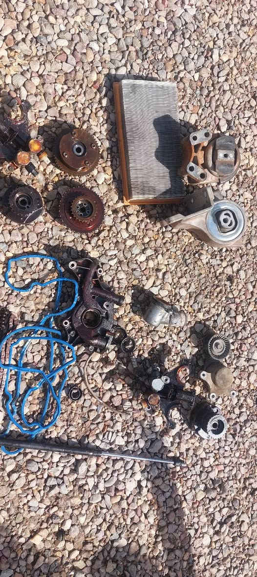 كمبريسر/دبل رافع بنيد /اذان محرك /واشر قبق ولفات استخدام شهر وجديد واكو حساسات وزناجيل حسب الصورة
سعر الكمبريسر ١٥٠
باقي الغراض قيم واخد الي يفيدك والنظيف
الاتصال*********** اخوكم سيد نمر المكان الرصافة
