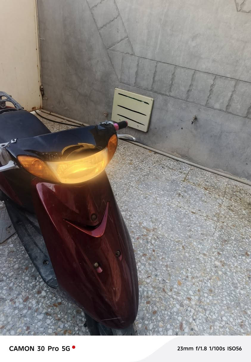 للبيع ب 200 وبيهه مجال قليل 
 بغداد قريب ابودشير 
عصفوريه كامله من كلشي كهربائيات شغاله
هندر سلف شغال لايت امامي اشاير شغاله
قفل اكسل قفل ستيرن تايرات جدد


**إذا كنت صاحب هذا الإعلان وتريد حذفه لأي سبب، رجاءا أرسل رسالة إلى الدعم الفني**