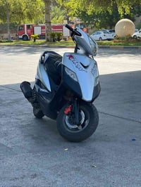للبيع ماكس ثعلب 140  دراجه برغي ممفتوح بيها  واني حاط صوره جديده للكور...