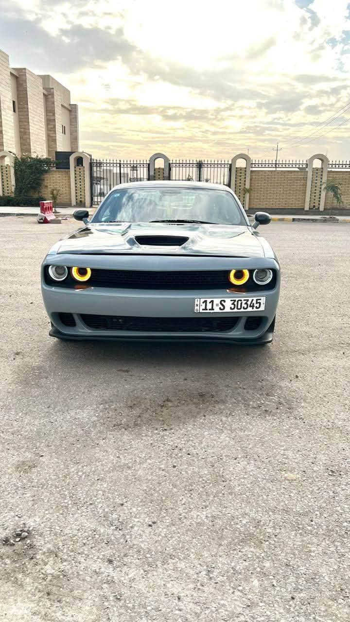 جالنجر 21 سموكيه 
sxt 3600 
بيها تزويد من امريكا 
ماشيه 57 الف 
سنوية باسمي مشروع وطني هزه كاملة 
ويل 18 نصبتها كلش حلوة فارشة بالشارع
محدثة كت كامل SRT 
برمجة كاملة SRT 
برمجة طلقات 
تغليف داخلي كاربون فايبر 
السياره كلين امريكا حادثها بالعراق موضح بالسونار
السعر 160 
للتواصل ***********
