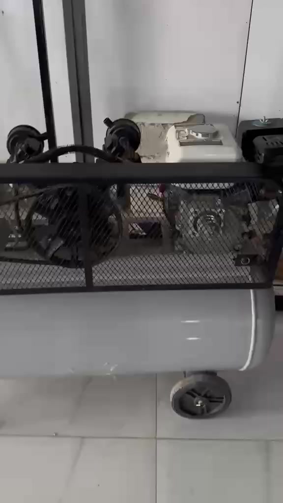 للبيع اخو الجديد مستعمل شي قليل .شرط الشغل.مكاني موصل


**إذا كنت صاحب هذا الإعلان وتريد حذفه لأي سبب، رجاءا أرسل رسالة إلى الدعم الفني**