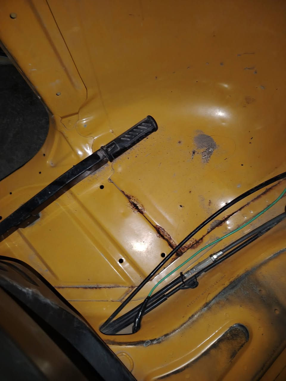 السلام عليكم تكتك مديل 21 رقم وسنوية انكليزي بسمي تحويل ثاني يوم. التكتك خير من الله لاتنقيص ولاتبخير (كل الملاحظات موضحة بالصور و الفيديو) سعرها 7800بيها مجال حك تعديل الملاحظات
***********
