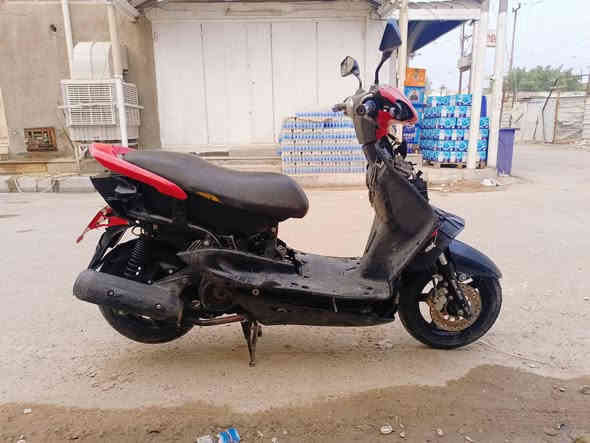 السلام عليكم سكنس نثية 110 ياباني للبيع دراجة شغالة وخير من الله نقصها بس كفرات ماصدة موجودة شغالة سلف وهندر محركها كلش حلو مبدل طابوكة جديدة مال تفسيخ لا دخان ولا اي شي السعر ٣٥٠٠
التواصل على رقم الهاتف مارد على الخاص 
***********
