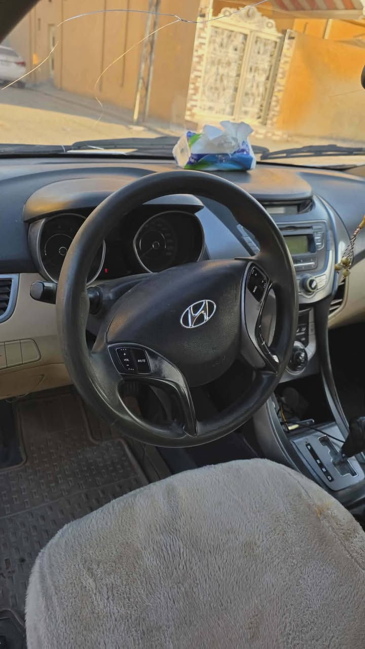 سلام عليكم
النترى مضلع  2014  رقم اربيل القديم بيه قطعتين صبغ فقط  محرك كير كفاله سياره حلوه ومرتبه  سعره 110وبيه مجال  حك الجيه   رقم صاحب السياره ‏‪***********‬‏

ما متواجد عل فيس مكلف بلنشر  
سجاد زهير  سجاد سجاد كتلوني
