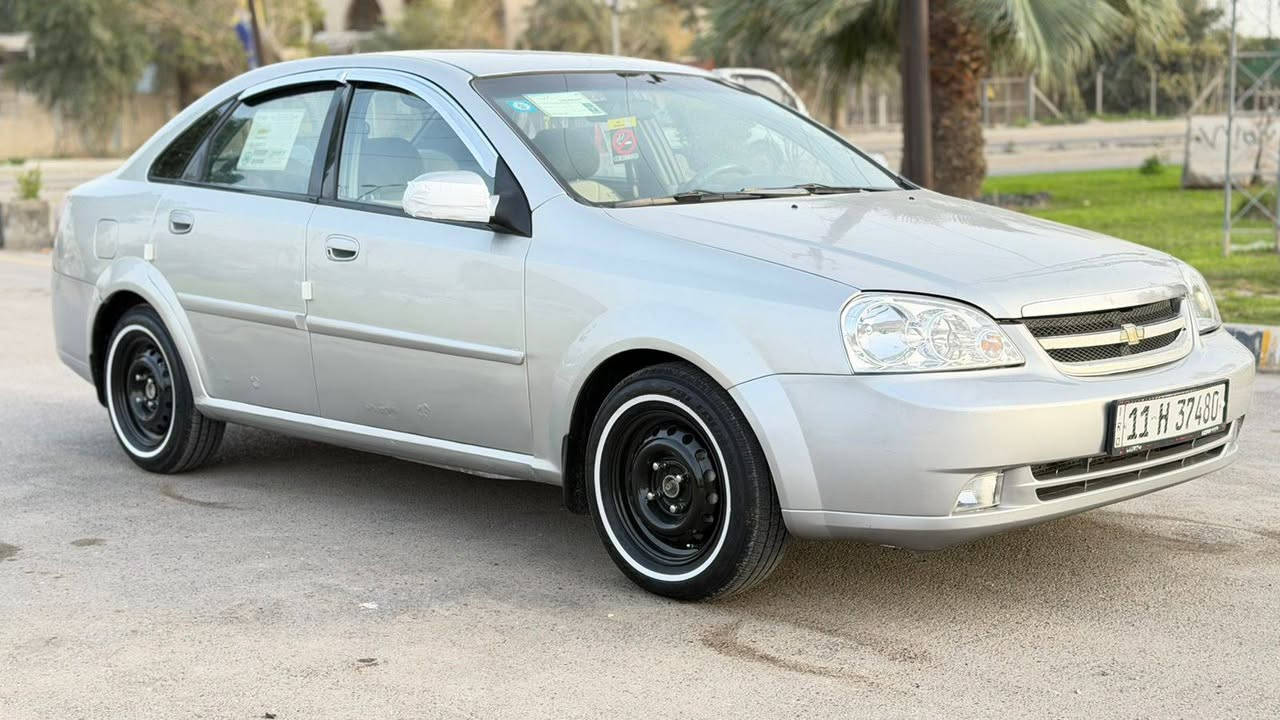 سلام عليكم مرخصه الادمن المحترم اوبترا موديل ٢٠٠٤ كير عادي
مصبوغه عام اثر جراد بدون ضربه او دواخل 
تخم تاير خط ابيض جديد 
صدر جديد 
غرفه السياره جديد 
مكينه كير خير من الله مكفول 
تدفئه تبريد شغال 
ميحتاج ذب عليه ربع جاهزة  السيارة 
السعر ٥٨ وبيها مجال بسيط 
عنواني بغداد البياع مدينه الذرى 
***********
