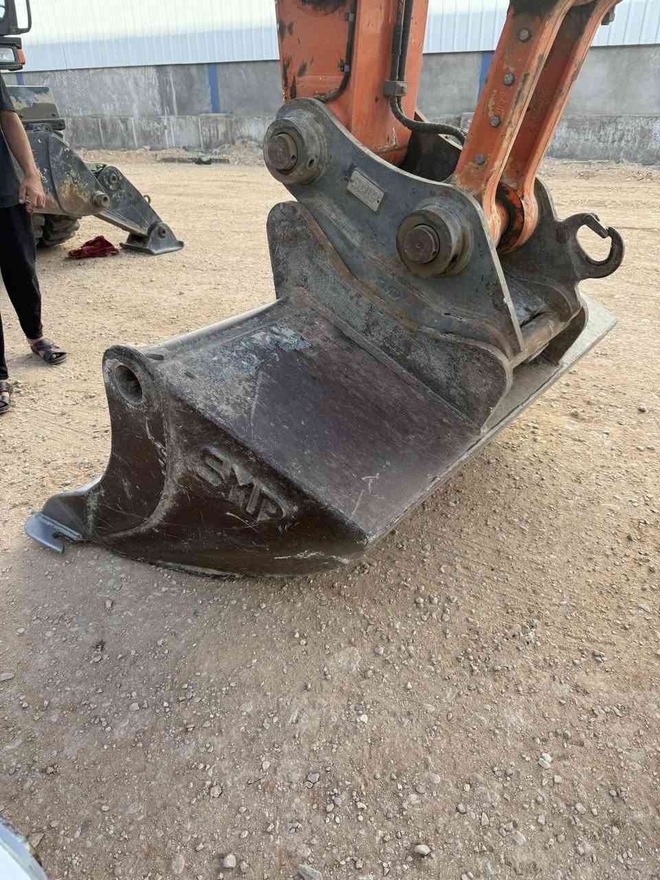 السلام عليكم 
كيله وكماشة للبيع يبانيه 
***********
