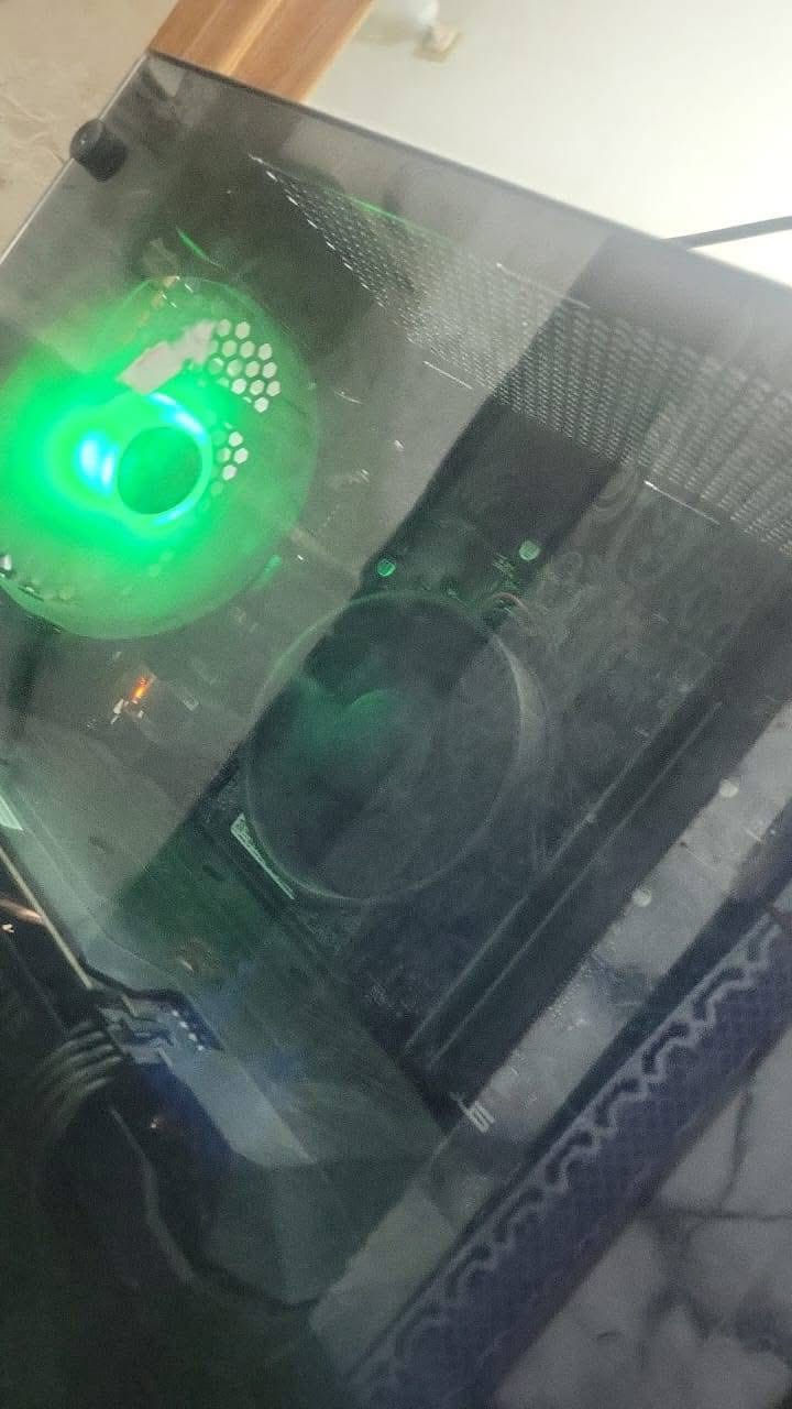 بي سي للبيع الموصافات
كارت شاشة  1660Ti 
المعالج موجود بصور
المذربورد  PRIME H510M
الباورسبلاي 600w
 هذا شكل الكيس بصور
 الرامات 16 
1t M.256
موجود مبرد المعالج بصور
توصل واتساب ***********
سعر 420الف
