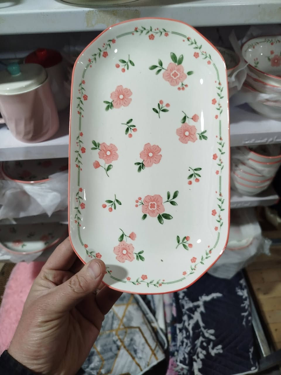 وەجبەی نوێی قاپی گوڵ پەمەیی بەسێت و دانە بە ردەستە
ناونیشان/سەیدسادق/نزیک مزگەوتی عومەری کوڕی خەتاب/بەرامبەری پارکەکە/یان خوار ئاوەکەی حەسار


**إذا كنت صاحب هذا الإعلان وتريد حذفه لأي سبب، رجاءا أرسل رسالة إلى الدعم الفني**