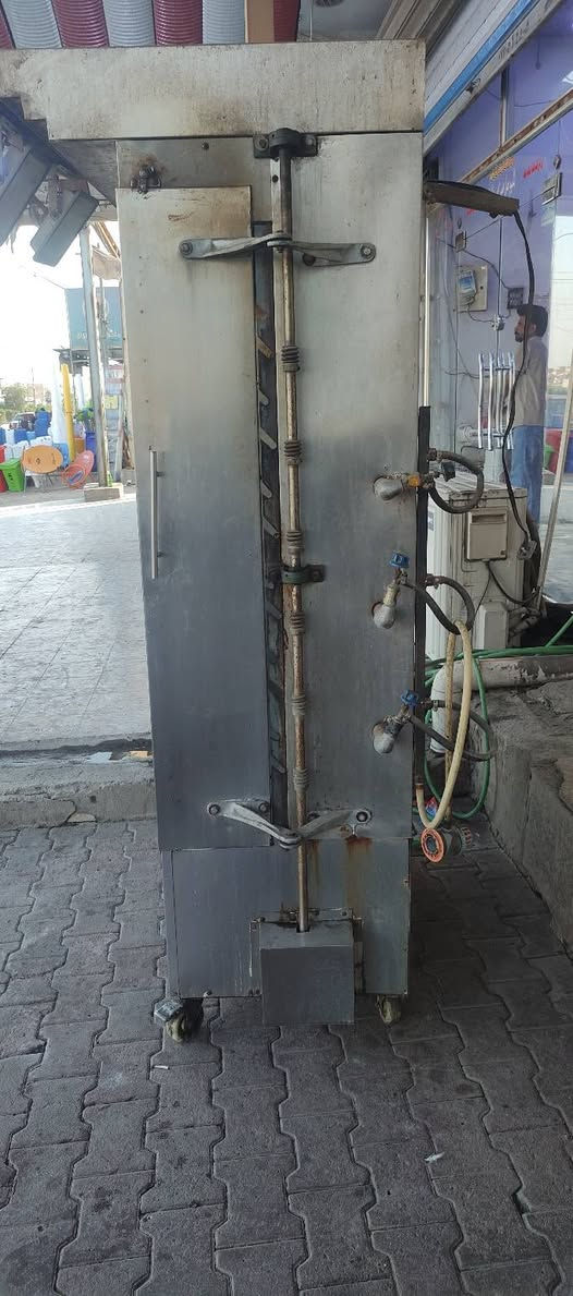 شوايه دجاج مستخدمه قليل نظيفه
سعر ٥٥٠ الاستفسار ***********
