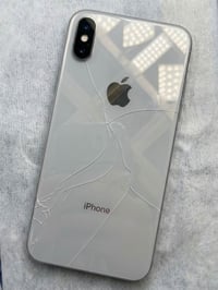 آيفون X • آيفون مستعمل • آيفون أمريكي • آيفون مكسور • بطارية 71%