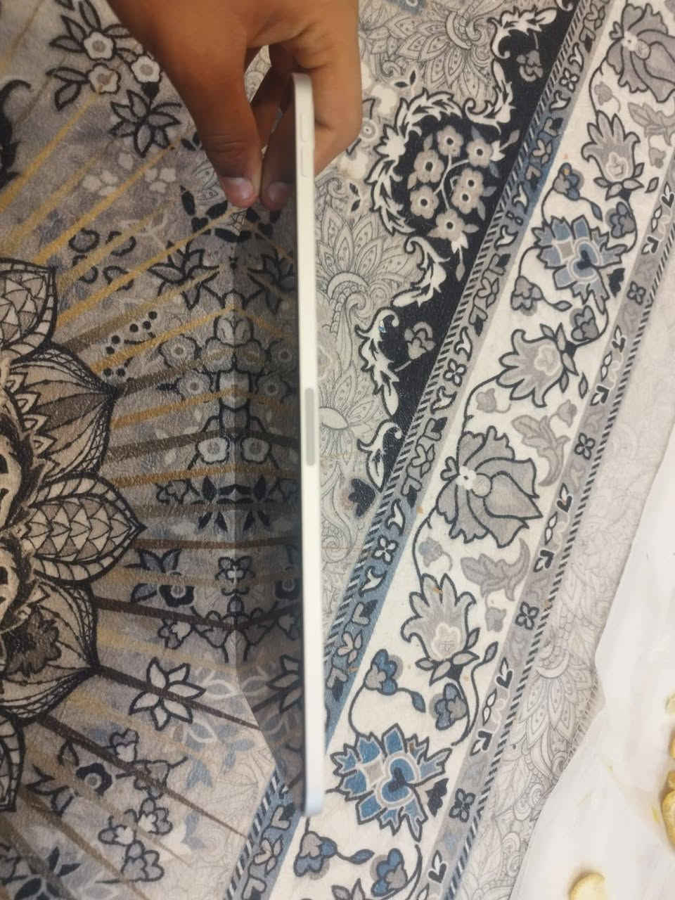 ايباد11برو m2 حجم 12
ذاكره 256
بطاريه92 
ايباد نضيف كلش


**إذا كنت صاحب هذا الإعلان وتريد حذفه لأي سبب، رجاءا أرسل رسالة إلى الدعم الفني**
