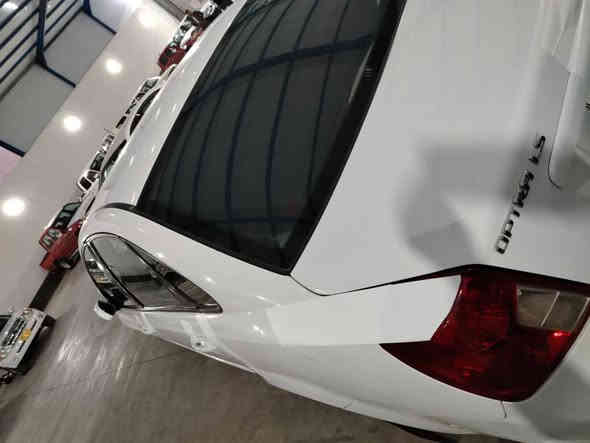 ئۆپتڕا 2013گێڕو مەکینەو تەحویل و غرامــە بەشەرت چوارتایەی نوێ تەقەوڕەقە بەشەرت
سبوغ دوو دەرگا و دۆسە هەیەتی بێ داخلی
تەزرە بەشەرت  ســـەنەوی تازەخلاس بووە ڕەقـــەم هـــەوڵێرە دووساردی بچوکی هەیە 
سەیارەکە وەک وێنەکان وایە

***********
*********** سوران
