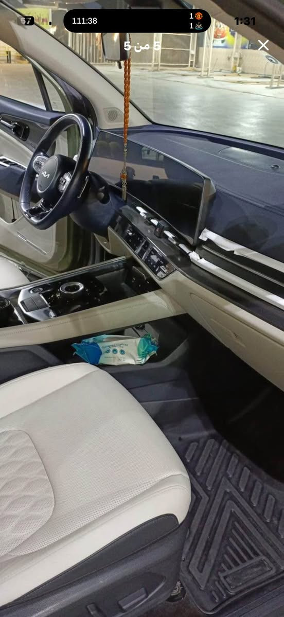 كيا سبورتج وارد صنيني اعلى مواصفات
ماشية 23 الف بيها تبديل بنيد فقط حادث خفيف 
السعر 32 مليون وبيها مجال 
***********

