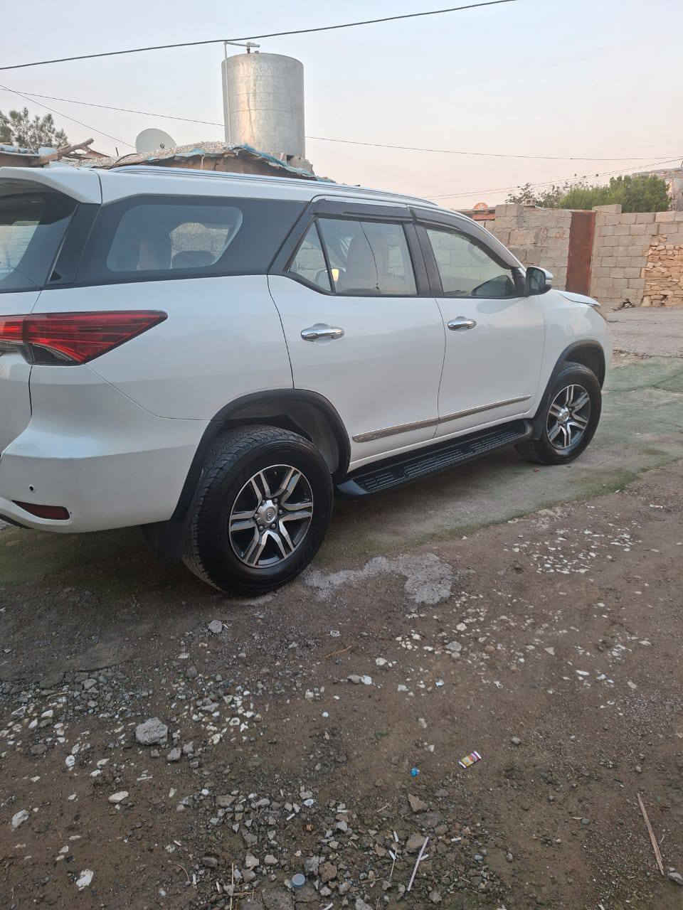 تۆیۆتا فۆرچنەر 2016 دەبڵ اکسل 
سەنەوی و ژینگەی نوێیە 
ڕەقەم و هەزەی نوێیە
130 هەزار ڕۆشتوە 
گیرومەکینە بەشەرت 
 زۆربەجوانی پاکی ماوە 
هیچ خەلەلیکی تیدا نییە 

سعر لە کۆمێنت داوابکە ڕاستەخۆ بۆت دیت 📩 

سەنەوی تا 2029 نویە
4 جی ساردی هەیە جەمپی خەفیفی پیشی هەیە

ژمارەی خاوەنی 
***********
***********
وەتساپ
