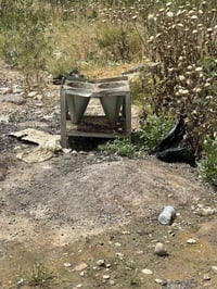لبيع  مستخدم شي قليل ميزان ومذبحه  ولاصق  سماطه لبيع سعر اتصل ع رقم 07...