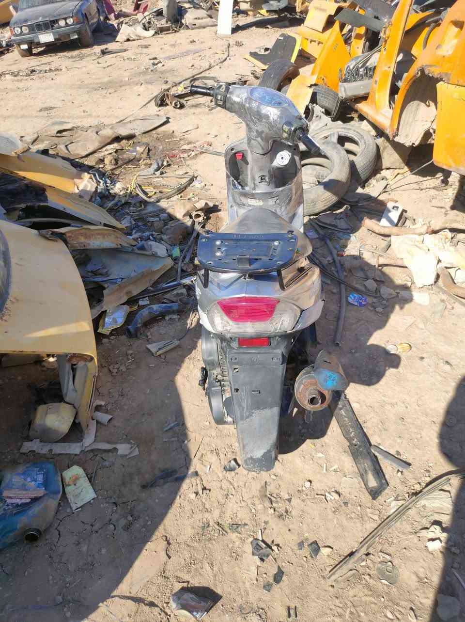 # ماكس منغولي.
بوشه 49 ابلاد صالنصه FM

كهربائيات كله شغاله دراجه جاهزه فقط الكلوب الوره شايله بسبب يكعد الباتري الدراجه تشتغل سلف هندر نكره سعر 550 أو بيه مجال  ناصريه مركز مدينه ***********

.
