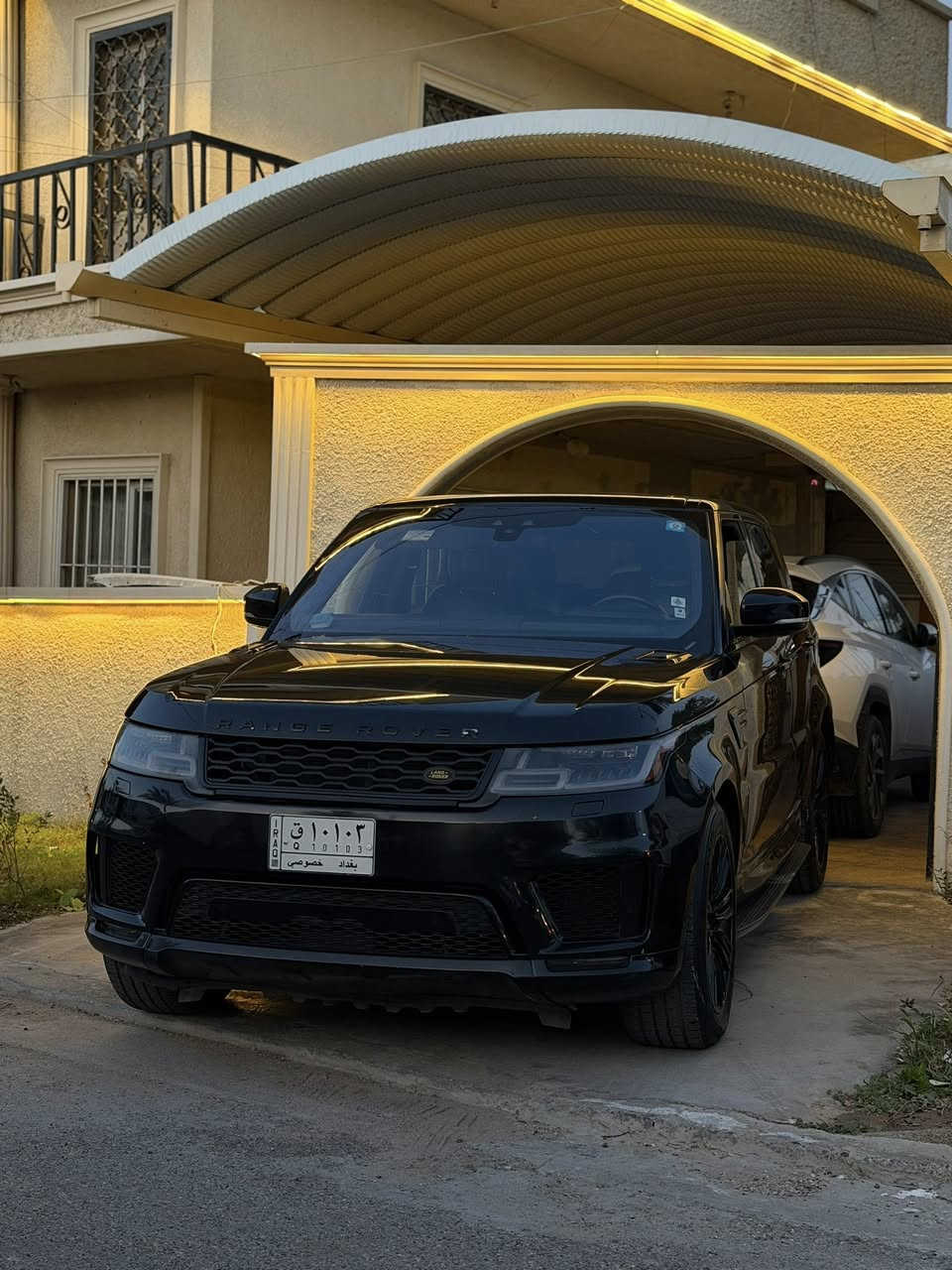 للبيع 2019Rang Rover (سبورت)
أكتب " تم " يوصلك الســعر على الخـــاص ✌️

وارد امريكي  (بيها 4 قطع )
HSE. 6  سلندر 

مواصفات اوتو

بانوراما

حساس امامي خلفي

دفع رباعي

لايتات ليد

جنطه كهرباء

ابواب شفط

وبعد بيها هواي مواصفات معروفه بلرانج 

ماشيه83 الف ميل

)

مكانها المنصور
للاستفسار: ***********
