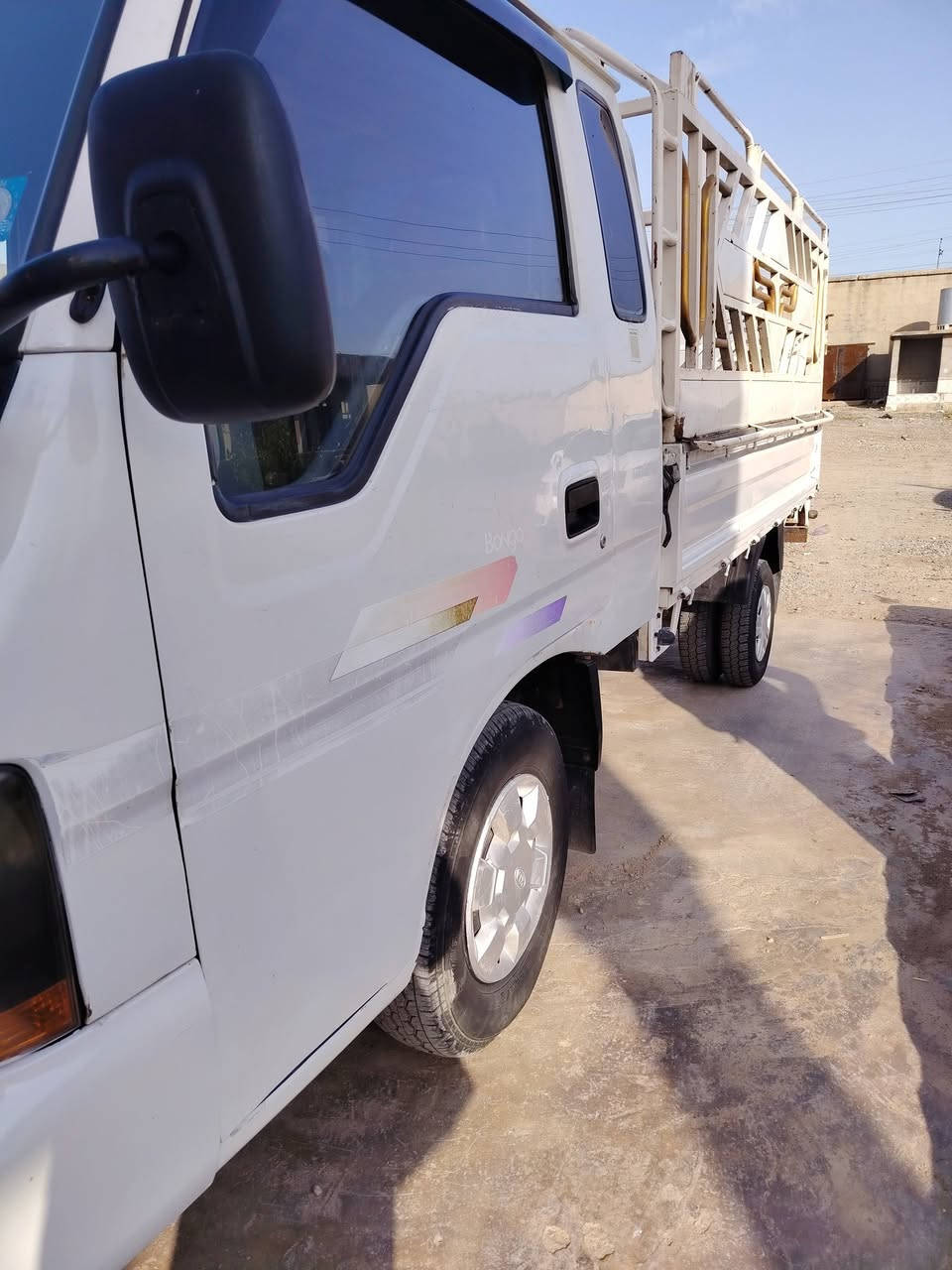 رقم صلاح الدين 2003 نكليزي ب أسمي بعدها وضع بلادي
#مراوس سيارة حديث انطي فرق
بدون معجون 
بدون دعم
محرك
شاصي 
كير
باور
تحويل وكاله
حصه كاز

‏مو شراي لا تخابر 
عنوان موصل ناحية القيارة قرية العوسجة 

***********
