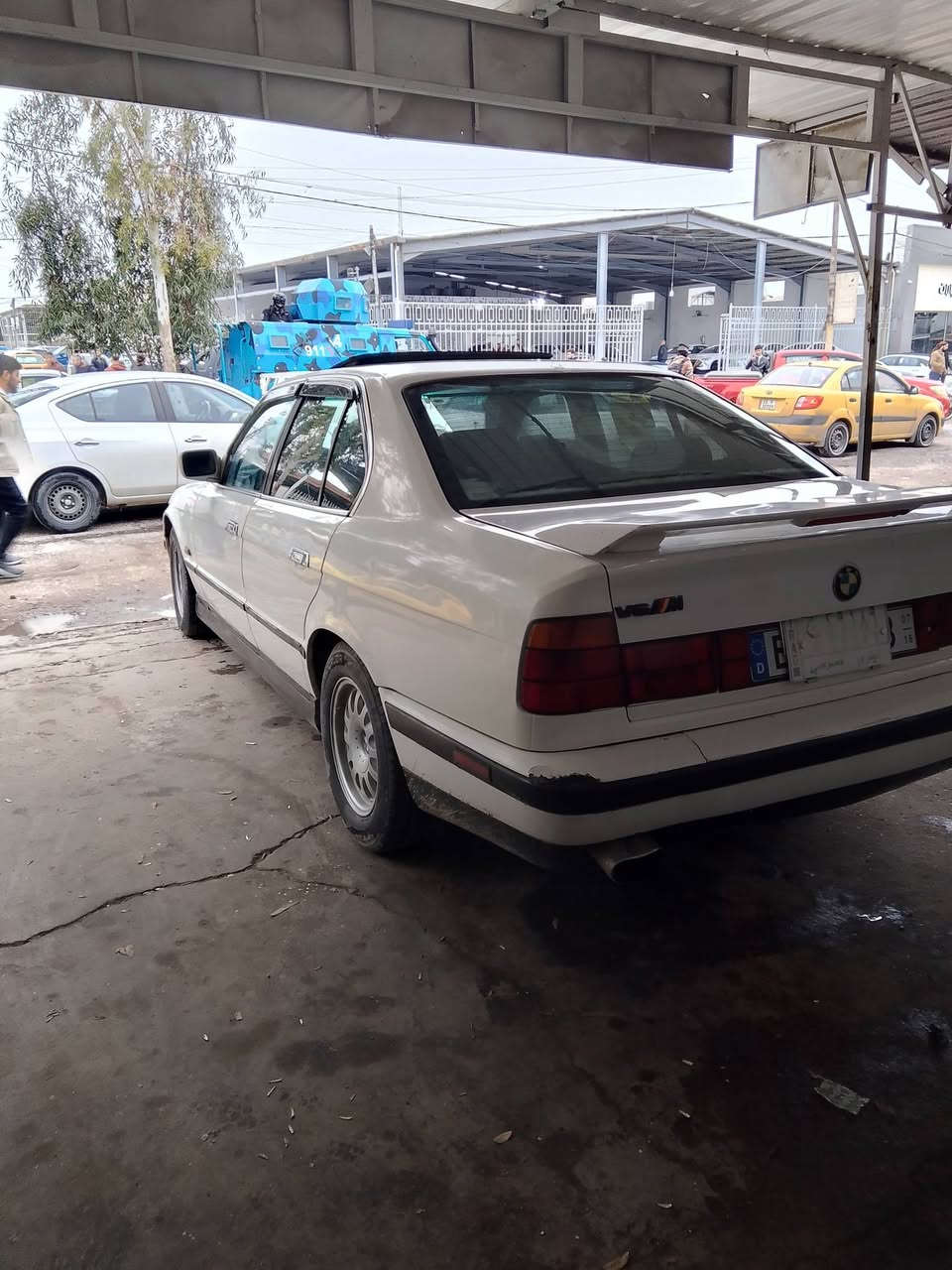 السلام عليكم  بي ام للبيع رقام نينوى سنويه 29 كير محرك شرط طخم اربعه توير داخل خارج نظيف.الحجم 520         شرط التحويل *********** //***********// واتساب رسال خاص
