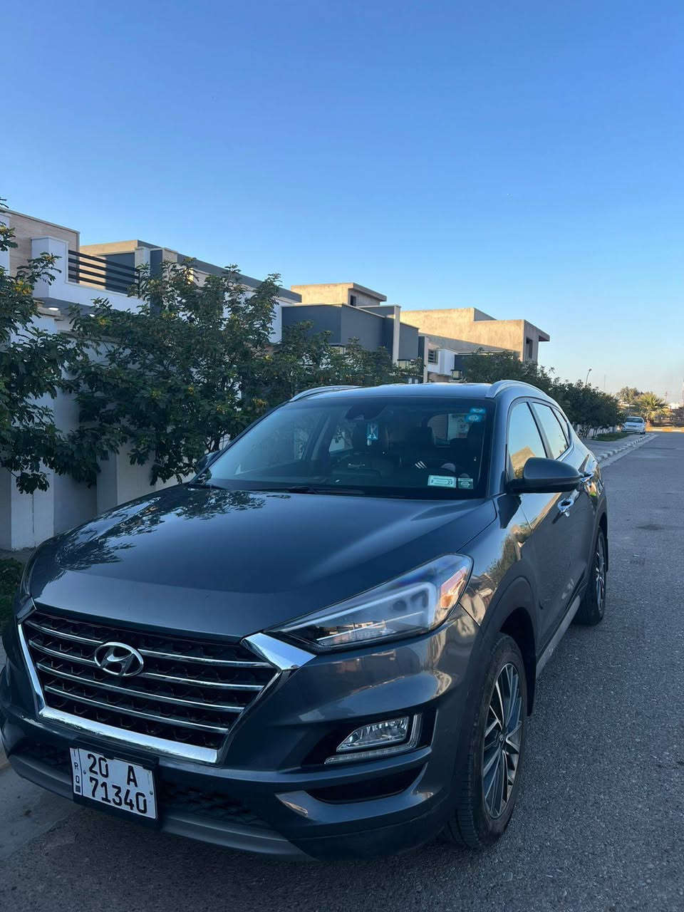 توسان 2021
_محرك 2500 وارد امريكي 
_ماشية 32 الف ميل حقيقي 
_ظربت امريكا الصندوق وراجع ع البارد وصبغ في امريكا المصنع 
_صارلها حادث في العراق الجاملغ الي جهة السايق ومتعدل ع بارد بكد كف الايد 
_طخه بسيطة في الجاملغ الايمن 
_ مع شخط  في الباب الايمن تقريبا  شبرين 
الرقم ديالى باسمي 
مكاني ديالى


**إذا كنت صاحب هذا الإعلان وتريد حذفه لأي سبب، رجاءا أرسل رسالة إلى الدعم الفني**