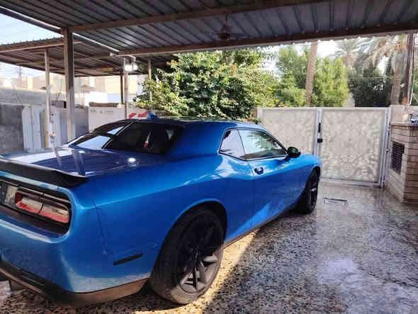 السلام عليكم حبايب

اللهم صل على محمد وال محمد

دودج تجالنجر 2019 لون فيروزي مميز

((قطعه وحده صبغ)) فقط لا غير بس البنيد 
3600 6 سلندر 
سياره جديده بمعنى الكلمه وماشيه 43 وكلها على وضع الشركه
صور الحادث والسونار مرفقات بالصور 
مواصفاتها فول عدا الفتحه

كشن كهرباء

تدفئة وتبريد كشنات

كشنات جلد

شاشة جبيره

رادارات جانبيه

السياره دينار واحد متذب عليها

السعر 179 ومجالها كلش قليل
مكاني بغداد حي الجامعه ت*********** بغداد
