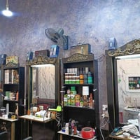 ٣مرايات • ٢فاترينات • واسط