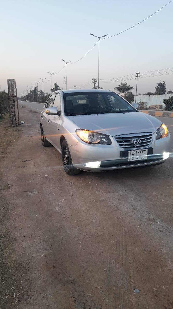 السلام عليكم...افانتي 2010 خليجي فلول عده البصمه والسلايت... محرك كير تبريد صدر جديد دواخل جديدة كشن تدفئه.. تخم تاير جديد...  جاملغ الأمامى مبدل والثاني صبغ  صبغ هلال الجاملغ الخلفي الباب الخلفي بارد واضح مقطع الفيديو... مكلف بالنشر *********** عنوان بابل جبله السعر 103 وبيها مجال
