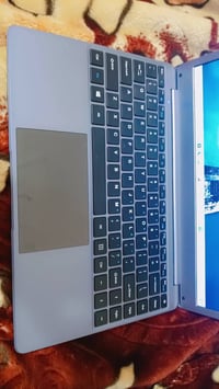 لابتوب جديد • رام ٨جيجا • SSD ١٢٨جيجا