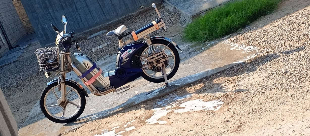 موطور لبيع لسعر ،300وخمسه وسبعين***********
