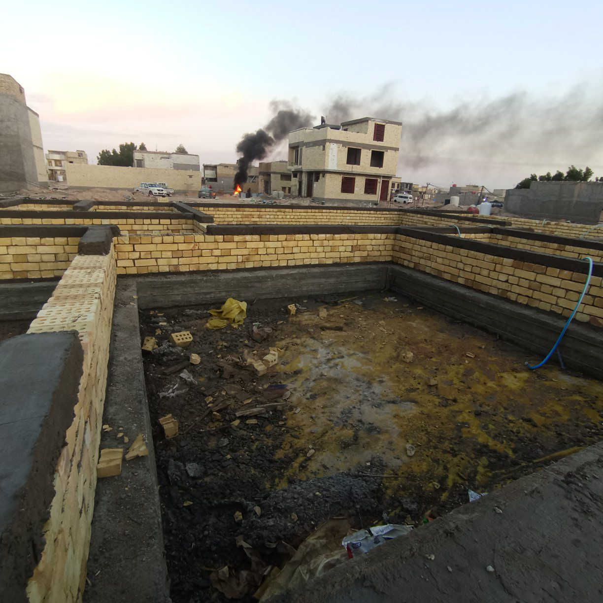 السلام عليكم خلفة بناء طابوك بلوك فرمستون. متفرق حاليا  شغل الي يرضي رب العالمين***********.//***********
واتساب
