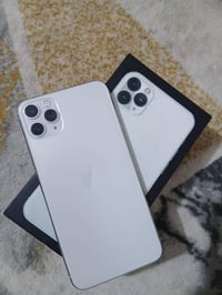 ايفون ١١ برو ماكس • ٢٥٦ • بطاريه ١٠٠