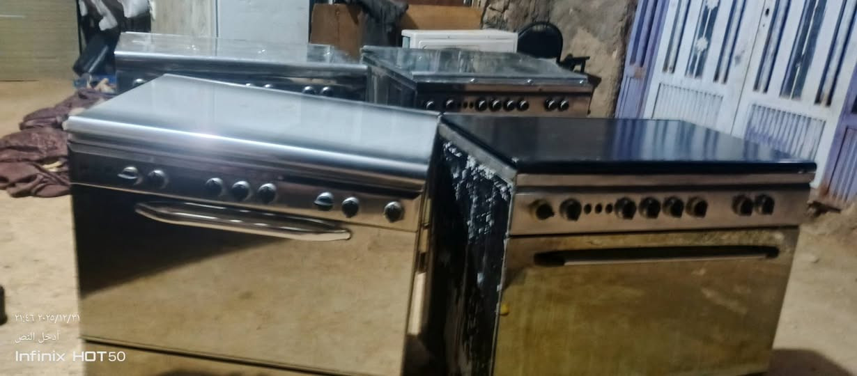 يوجد لدينا اثاث مستخدمه للبيع المكان حديثه الخفاجيه رقم ***********
