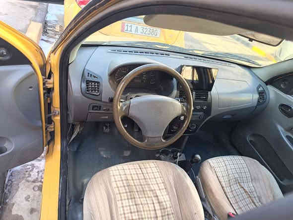 السلام عليكم طيبه 2015 هيئة هزة ارقام كلة جديد سياره كامله من كل نواحي صدر مكينه كير تايرات كهربائيات شاشة كلشي كامل مابيها نقص بيها الهلالات معيوده السعر 41 مكان سياره بغداد حي الجهاد 

***********
