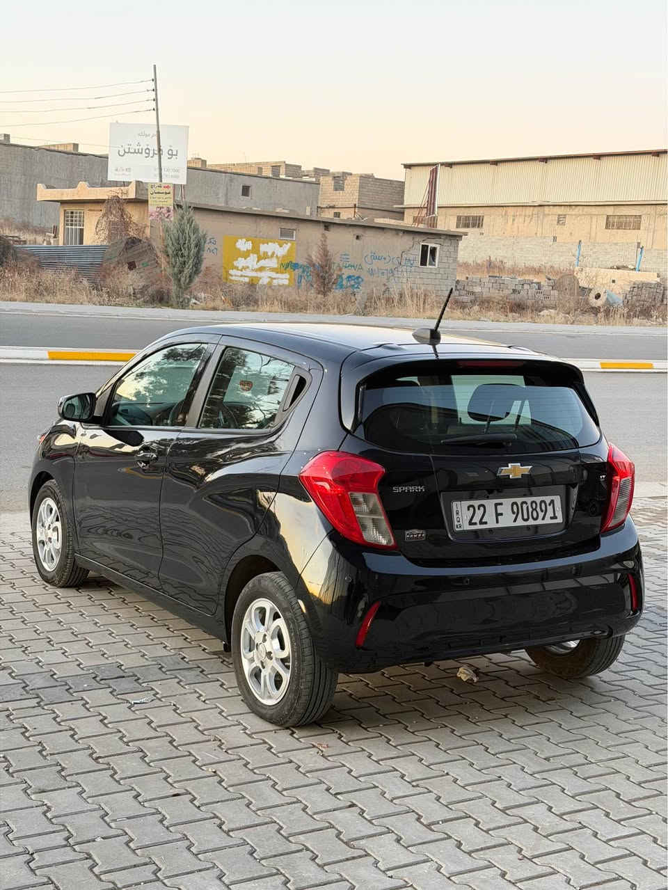 شوفرليت سبارك موديل 2022

 موصفات LT  

السيارة استعمال شخصي 

-شاشة وكامرة بلادي

-تحكمات صوتية بلوتوث وافاي كار بلي اندوريد اوتو 

-جام اوتو 

-لايت عدسه مري كهرباء

- ويل كب 15

- سنسرات تايرات 

-تحكم ستيرن جهتين كروز سرعه 

-مكينه 1400 بدون تيربو المرغوب

Eco Tech دوش 

-  لايت اوتو

- تبريد / تدفئة

- مكينه وكير مكفولات  

الحادث  بسيط بدون دواخل بدون ارباك بجم خلفي كبس ٣ قطع صبغ 

ماشية 19الف ميل 

طبعا بيها موصفات بعد بنسبة. Lt

سعرها 88$ ورقه  

سيارة كاملة بدون نقوصات

سيارة باسمي تحويل ثاني يوم رقم اربيل باسمي تحويل ثاني يوم سنوية لل 2028

للاتصال واتس اب

 

*********** السليمانية, العراق
