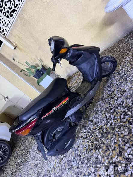 دراجه بريز لايت فوك بلاديه كامله مابيه نقص كله كامل وشغال مكينته تخبل سعر ٤٧٥

مكان العبيدي

*********** بغداد
