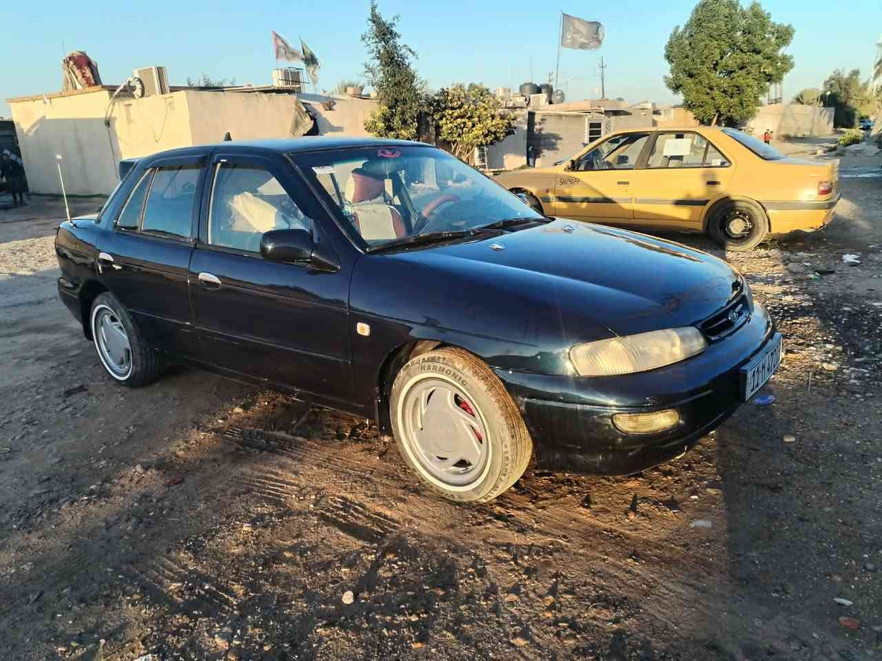 سلام عليكم
كيا سيفا موديل 95 رقم بغداد جديد تحويل مكينه وكير مكفولات سياره مصبوغه جديد مكاني بغداد سعر ٣٣ وبيه مجال محرك مسكر كير عادي صدر نص عمر رقم هاتف ☎️  ***********
