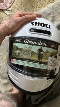 خوذة • مقاس ميديم • بولرايز اضافية