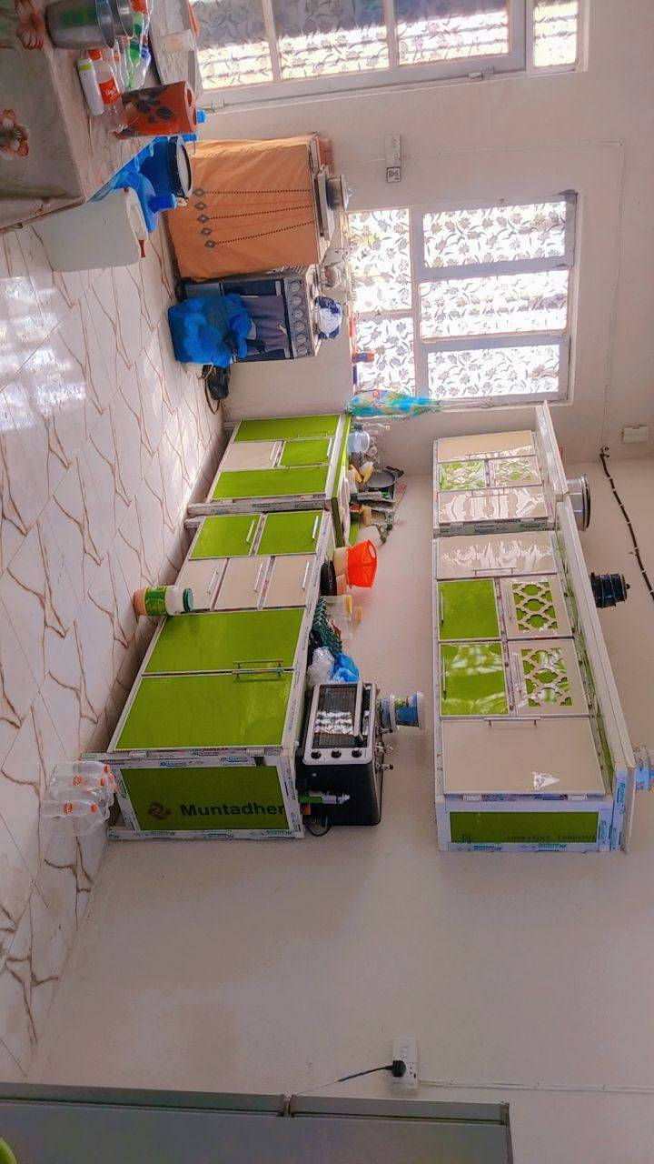 السلام عليكم
بيت زراعي 100 متر مع مزرعه دونم مربع 50 × 50 على شارع العام تبليط يتكون البيت من غرفه نوم وصاله مطبخ وديوانيه وصحيات داخليه وخارجيه ومزرعه كامله من كلشي من نبك مطعم بأنواعه ونخل وتين ورمان وورد بأنواعه 
العنوان السبل قرب سيطره 
السعر 130 مليون 
***********
