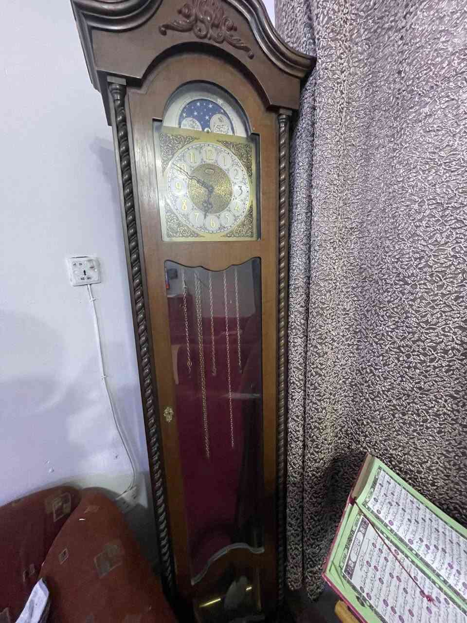 ساعه المانيه ثقالات
للبيع ***********
