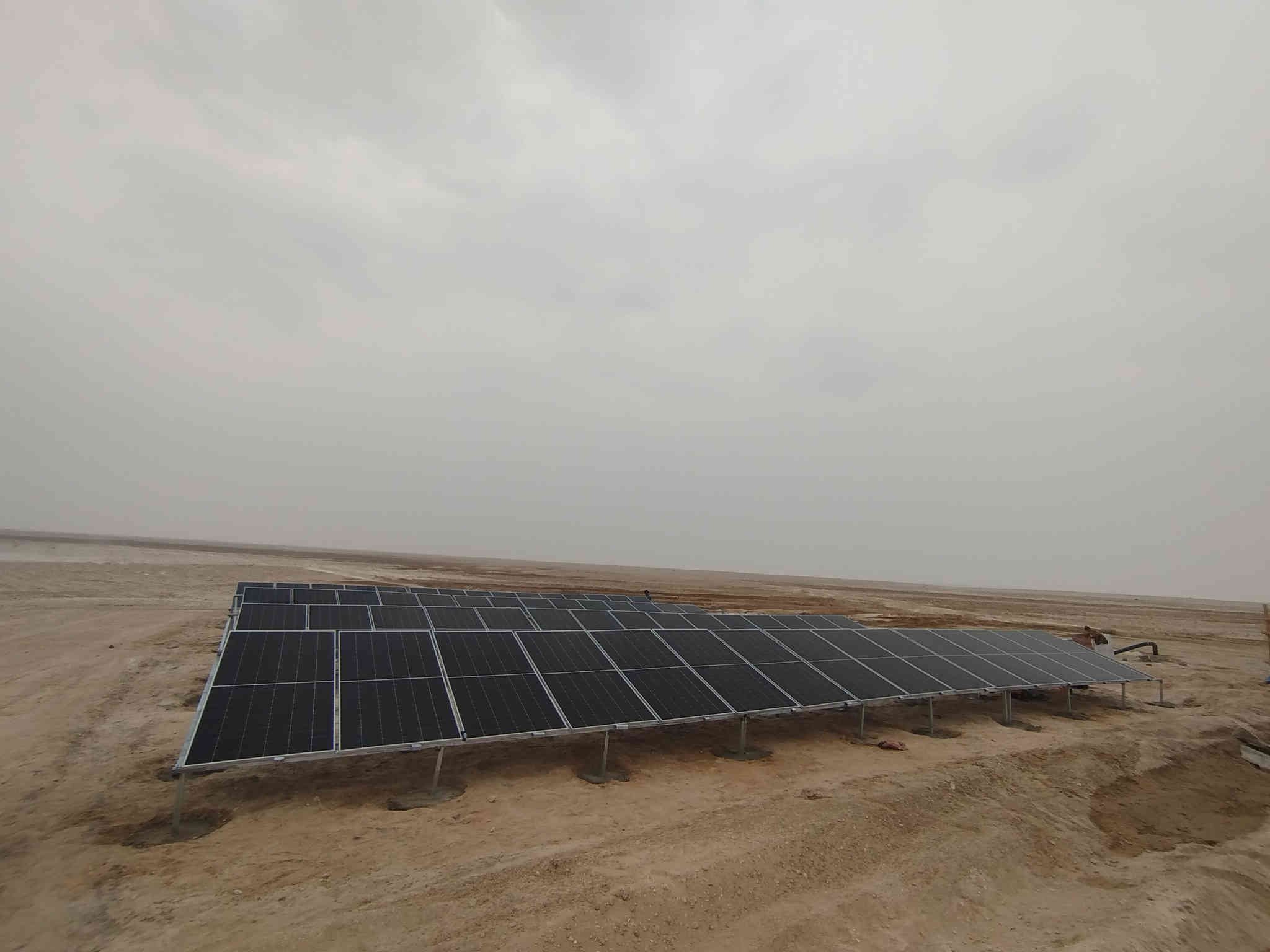 تم انجاز مشروع غطاس زراعي
متكون 60لوح لونجي اصلي 620واط
انفيرتر زراعي ثري فيز 30kw
قواعد حديد مغلون 
اسلاك خاصه 
بورد حمايه متكامل 
***********
***********
