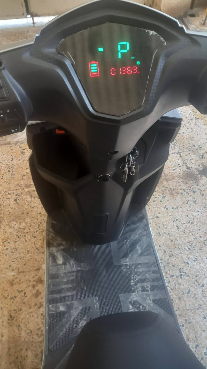 السلام عليكم
ماطور شحن الوطنيه 
بصمه وتشغيل عن بعد 
مستعمل اقل الشهر جديد
السعر 550 
للاستفسار ***********
