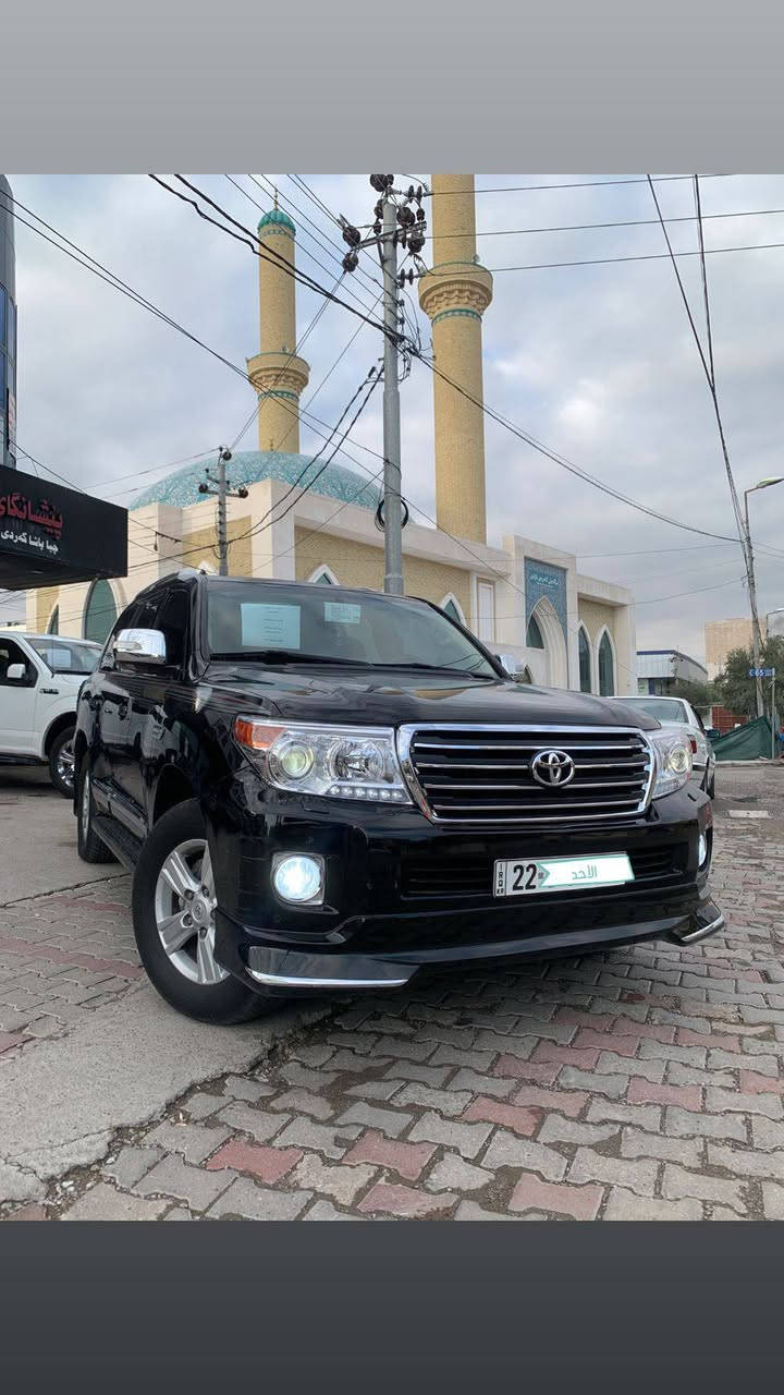 تۆیۆتا لاندکروز - جیکسارا Land Cruiser GXR 
▪️موديل / 2010 مواصفات فوول سلايت شغال 
▪️تەنها نیو دەرگای سایق سبوغ ، بێ ناو بێ ئێرباگ 
▪️مەکینە V6 گێڕومەکینە و ئەکسل بەشەرت ……
▪️رۆیشتن تەنها ( ١٧٢ هەزاری حقیقی ) …………..
▪️رەقەم هەولێر سەنەوی نوێ ……………………….
🔺غەرامە ( ١٠ ) وەرەقە لەسەرە وەری دەگریەوە ،،،،،

▪️تەنها فرۆشتن گۆڕینەوە ناکا ،،،،،،،،،،،،،،،،،،،،
▪️نرخ ،،،،،،،( ٢٧٧ $ ) وەرەقە مجال ،.             *********** أربيل, العراق
