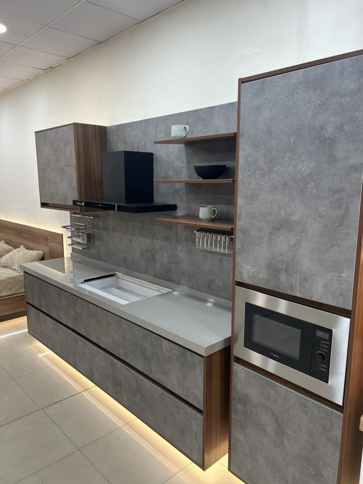 هذا كاونتر للبيع سعره 550 الف وبي مجال قليل 
جديد لوك مكاني بغداد السيديه

***********
